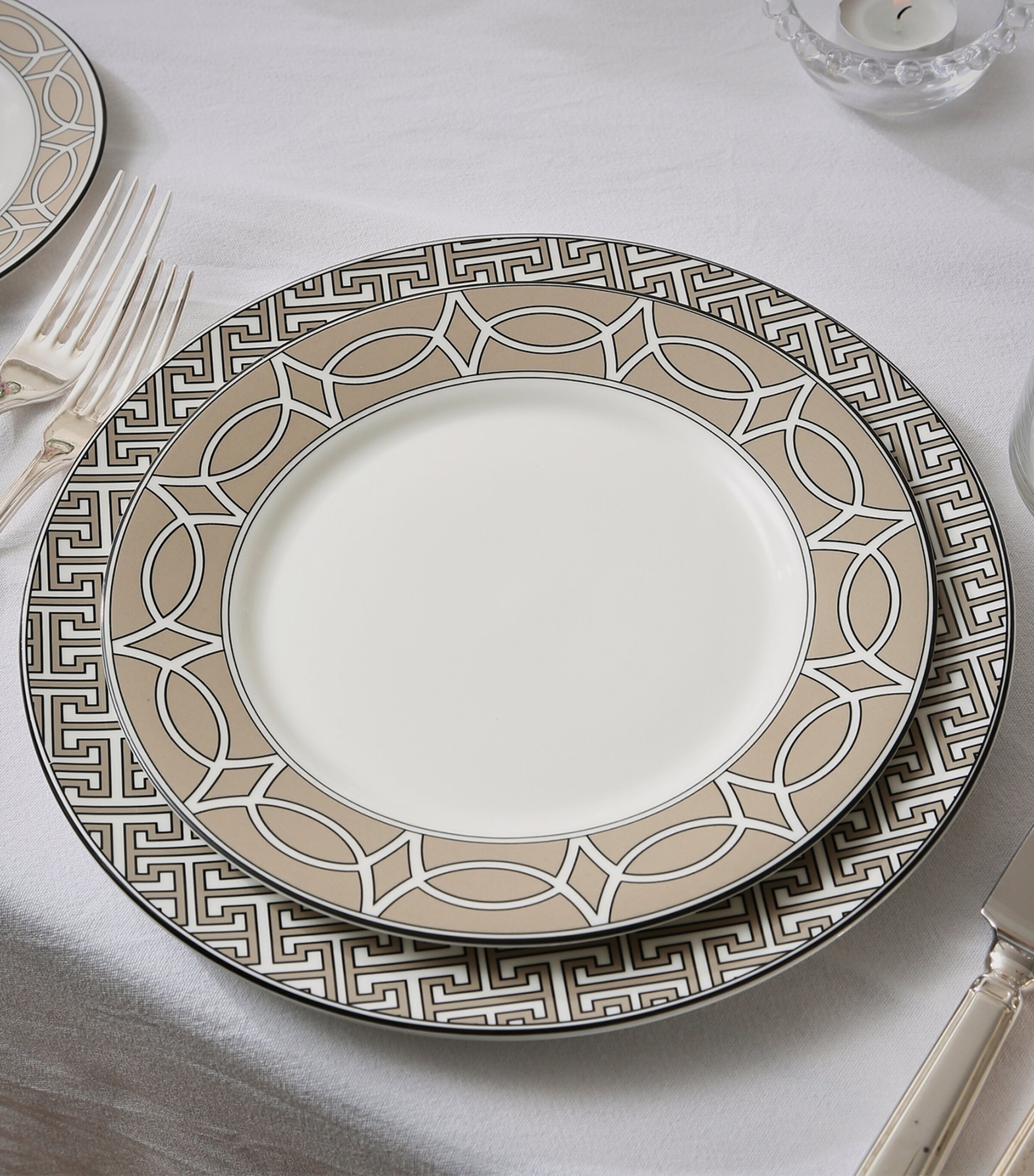 Set of 2 Loop Dessert Plates (21cm) 5 Set of 2 Loop Dessert Plates (21cm)