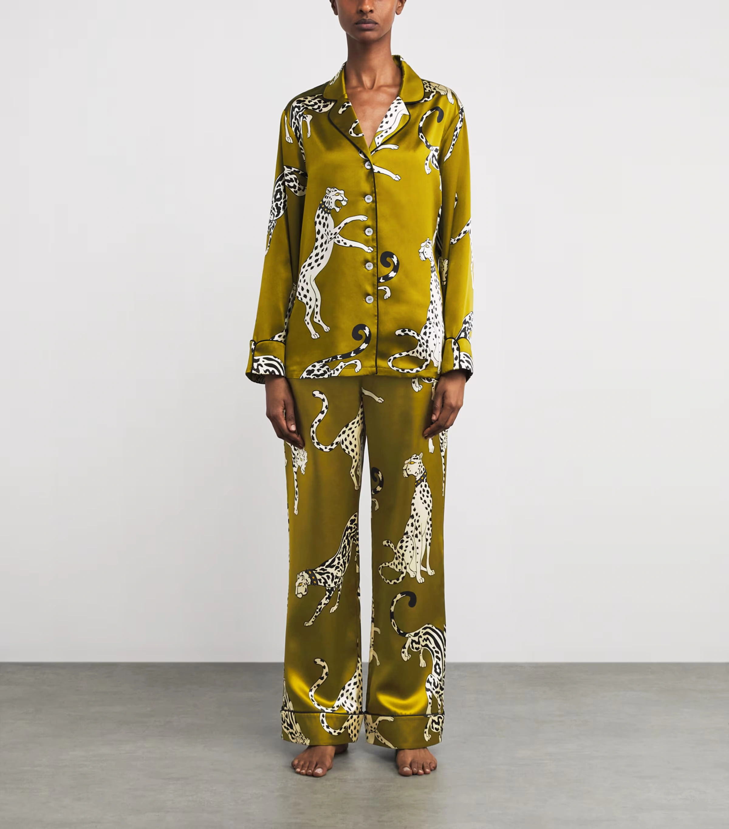 Silk Cheetah Lila Pyjama Set