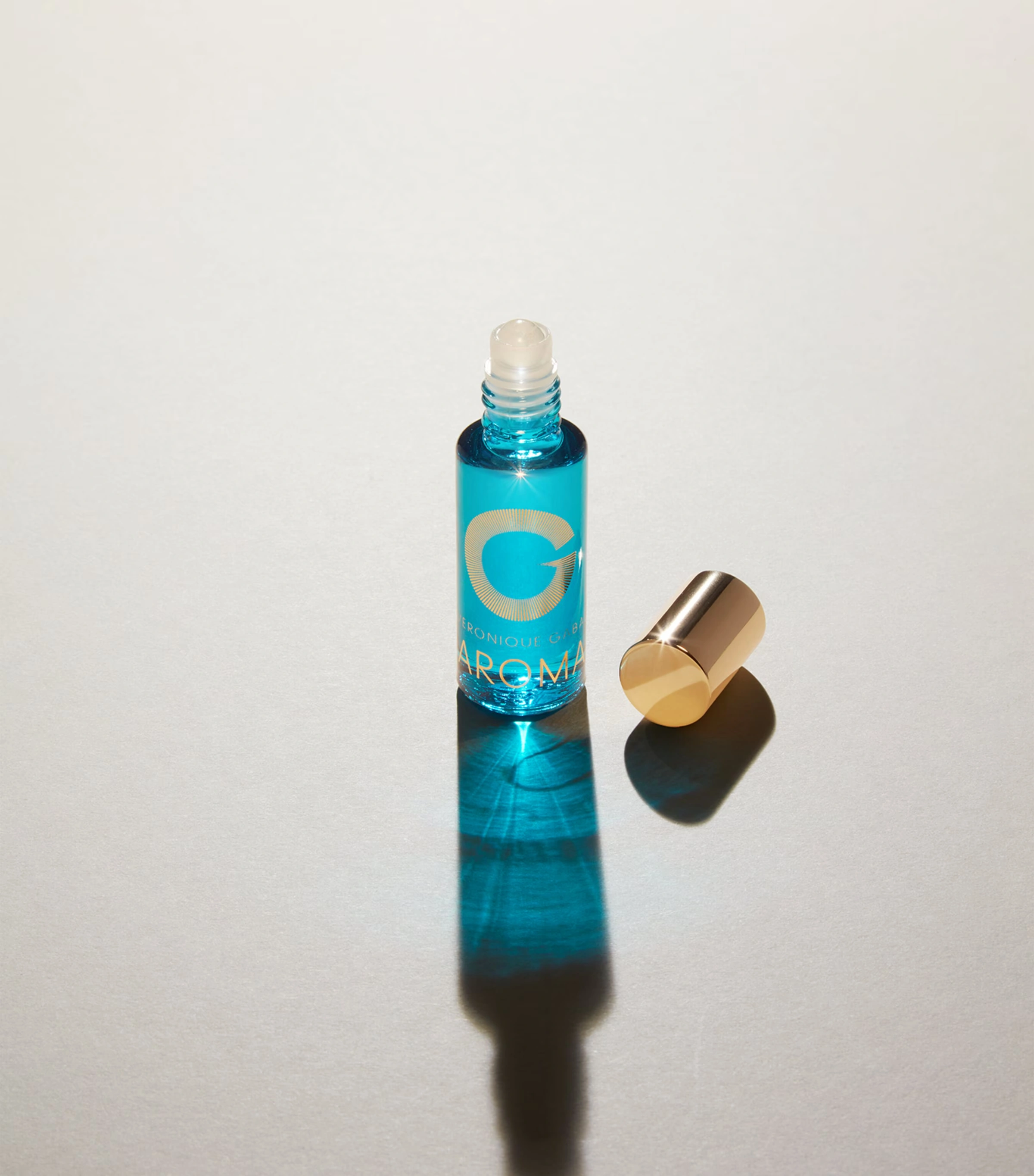 AROMA Heart Essential Blend Roll-On (7ml) 5 AROMA Heart Essential Blend Roll-On (7ml)