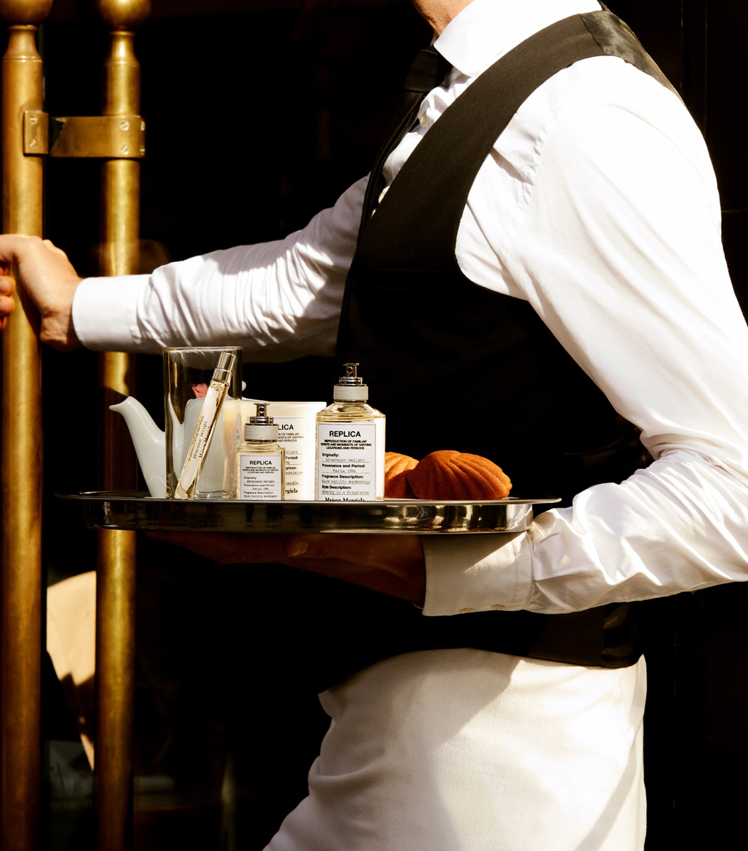 Afternoon Delight Eau de Toilette Set (40ml) 6 Afternoon Delight Eau de Toilette Set (40ml)