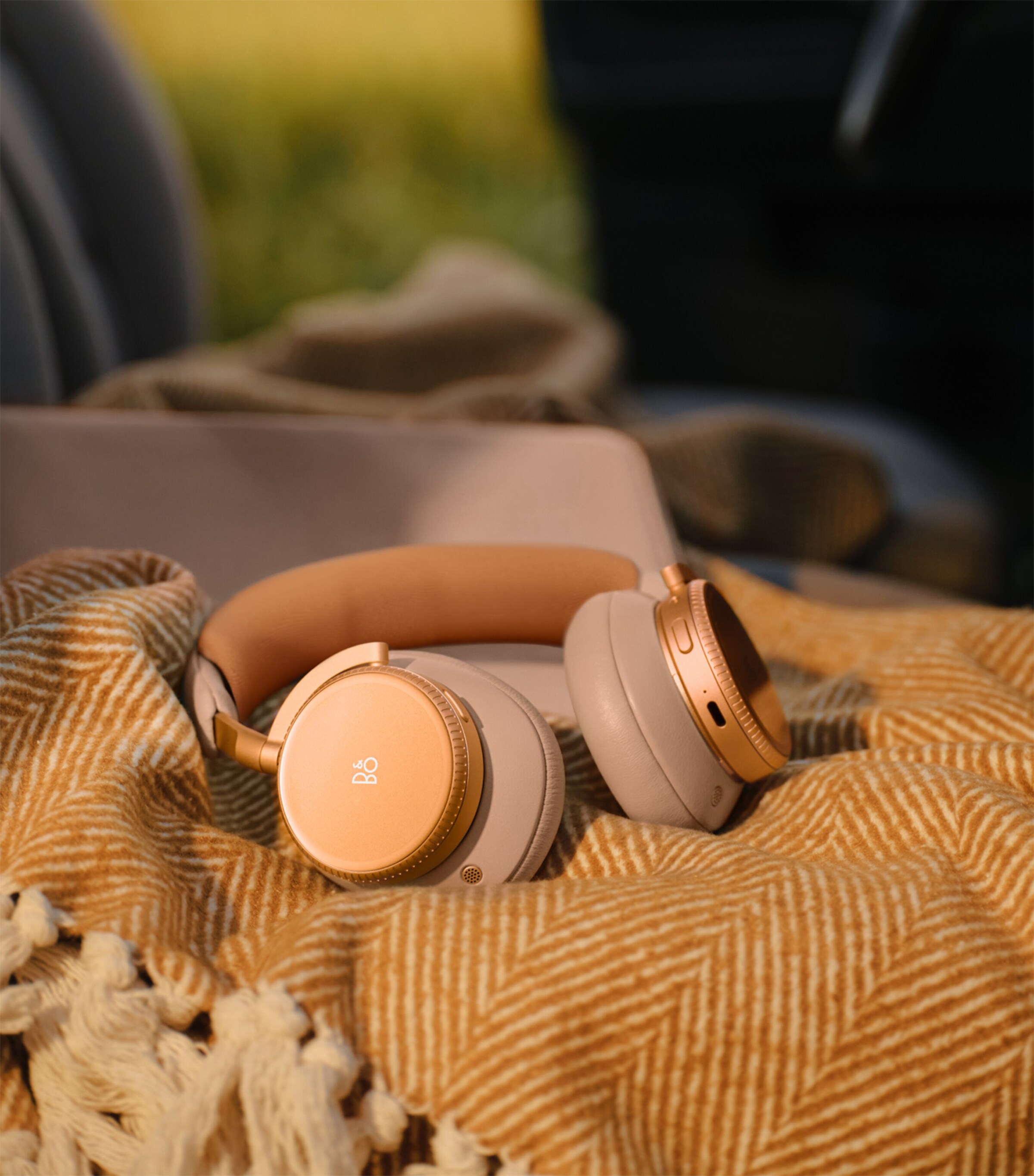 Beoplay H100 Noise-Cancelling Headphones