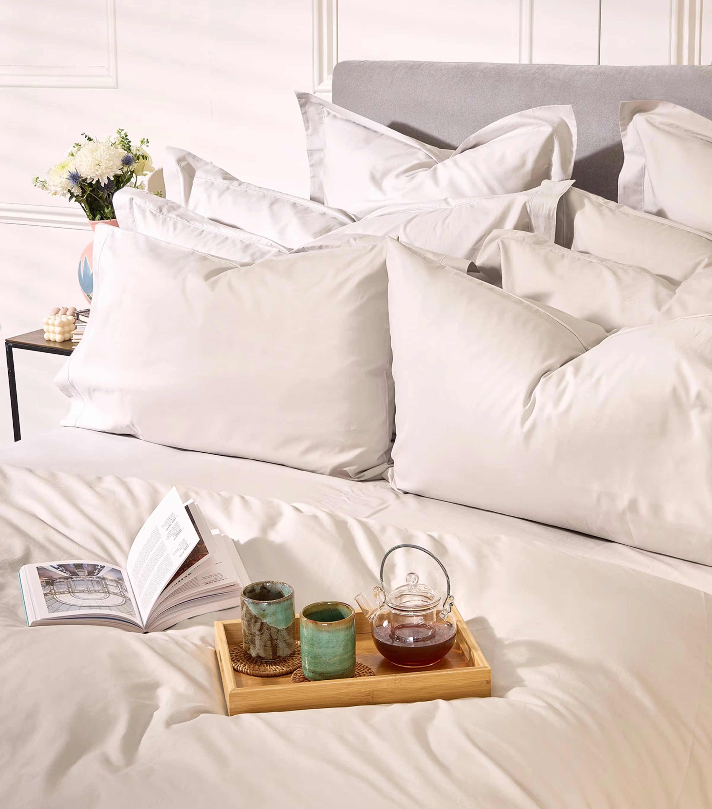 Chester Super Emperor Duvet Cover Set (290cm x 235cm)