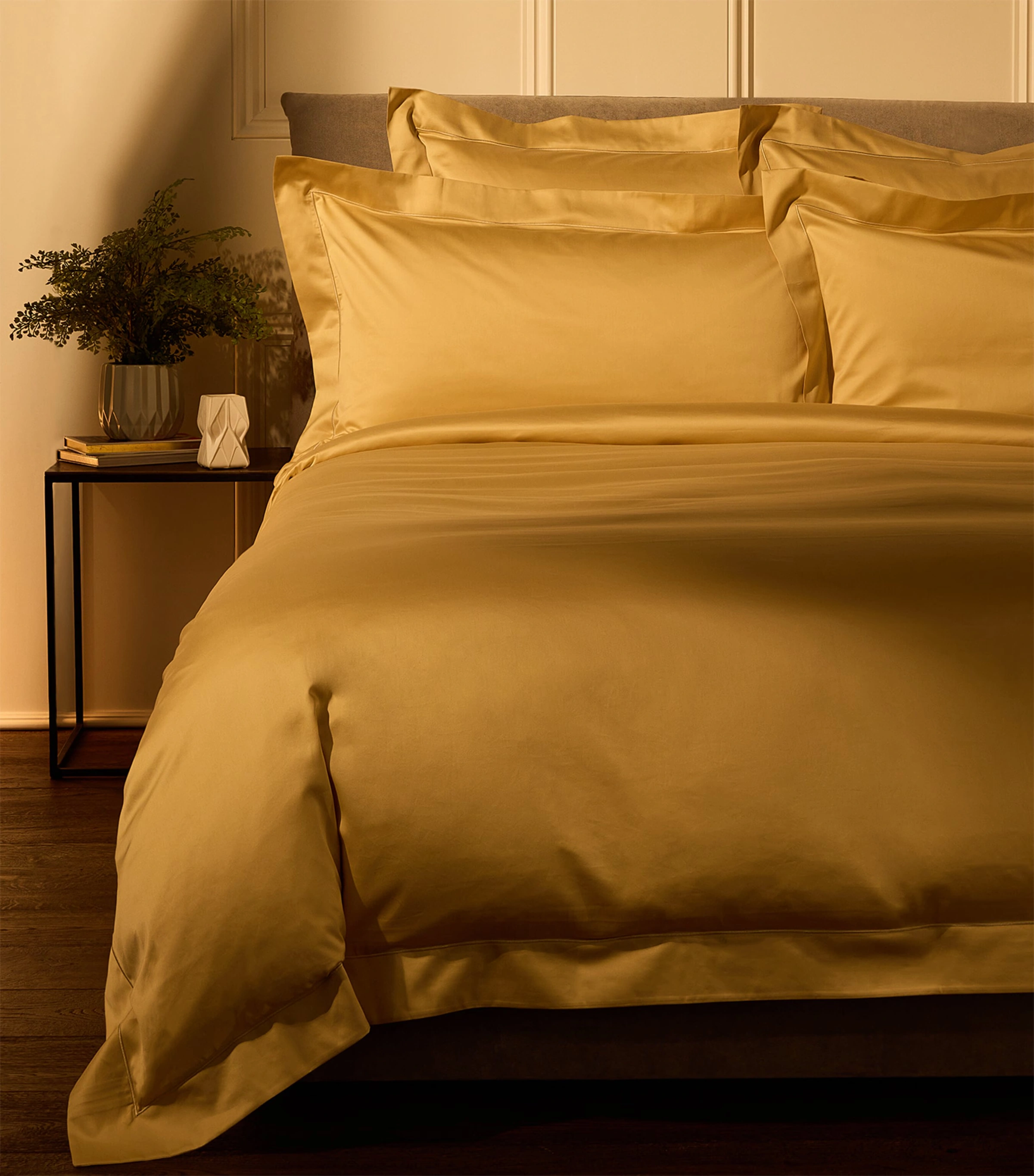 Bourdon King Duvet Cover Set (230cm x 220cm)