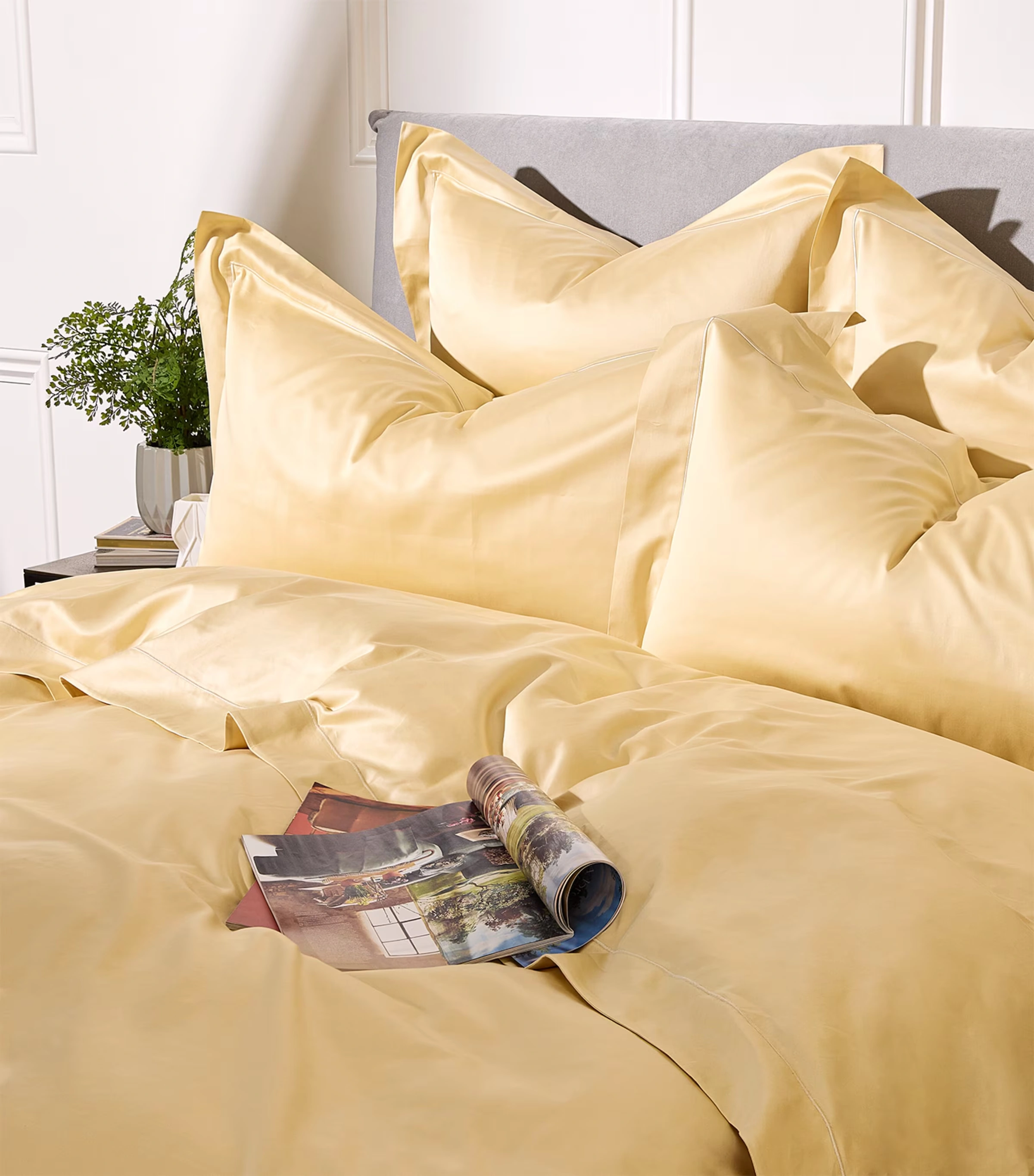 Bourdon King Duvet Cover Set (230cm x 220cm) 4 Bourdon King Duvet Cover Set (230cm x 220cm)