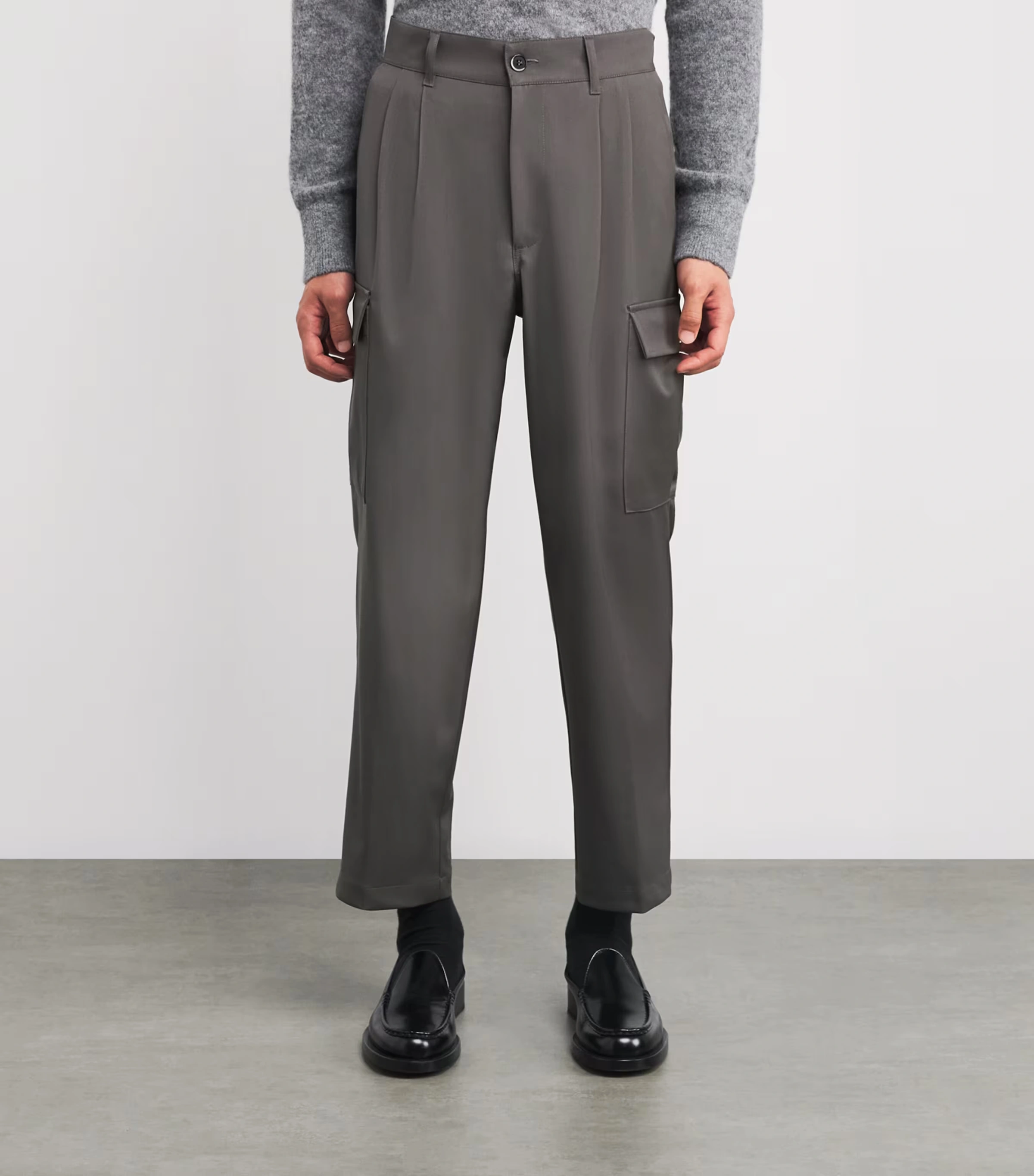 Stretch-Virgin Wool Pleated Trousers