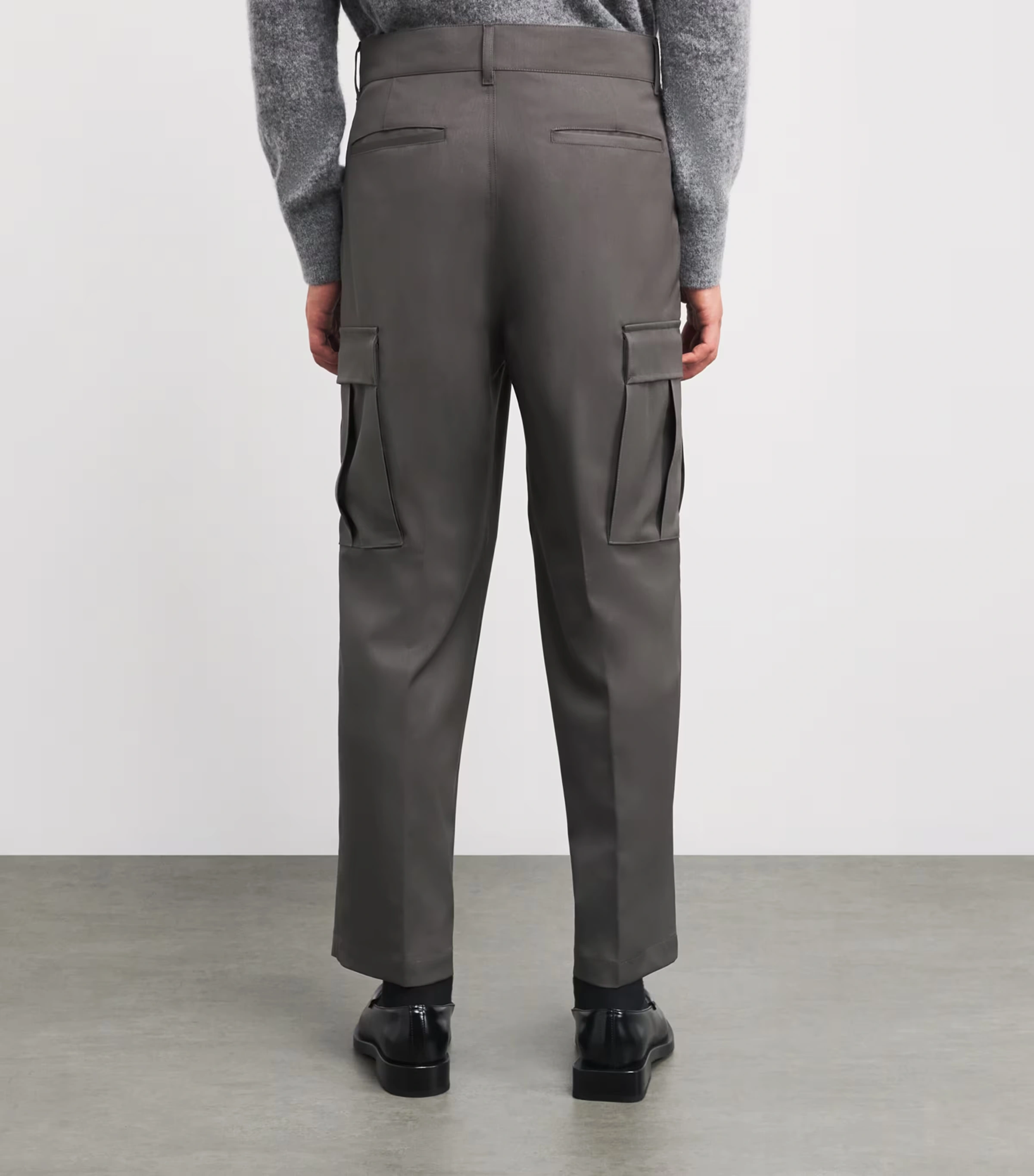 Stretch-Virgin Wool Pleated Trousers