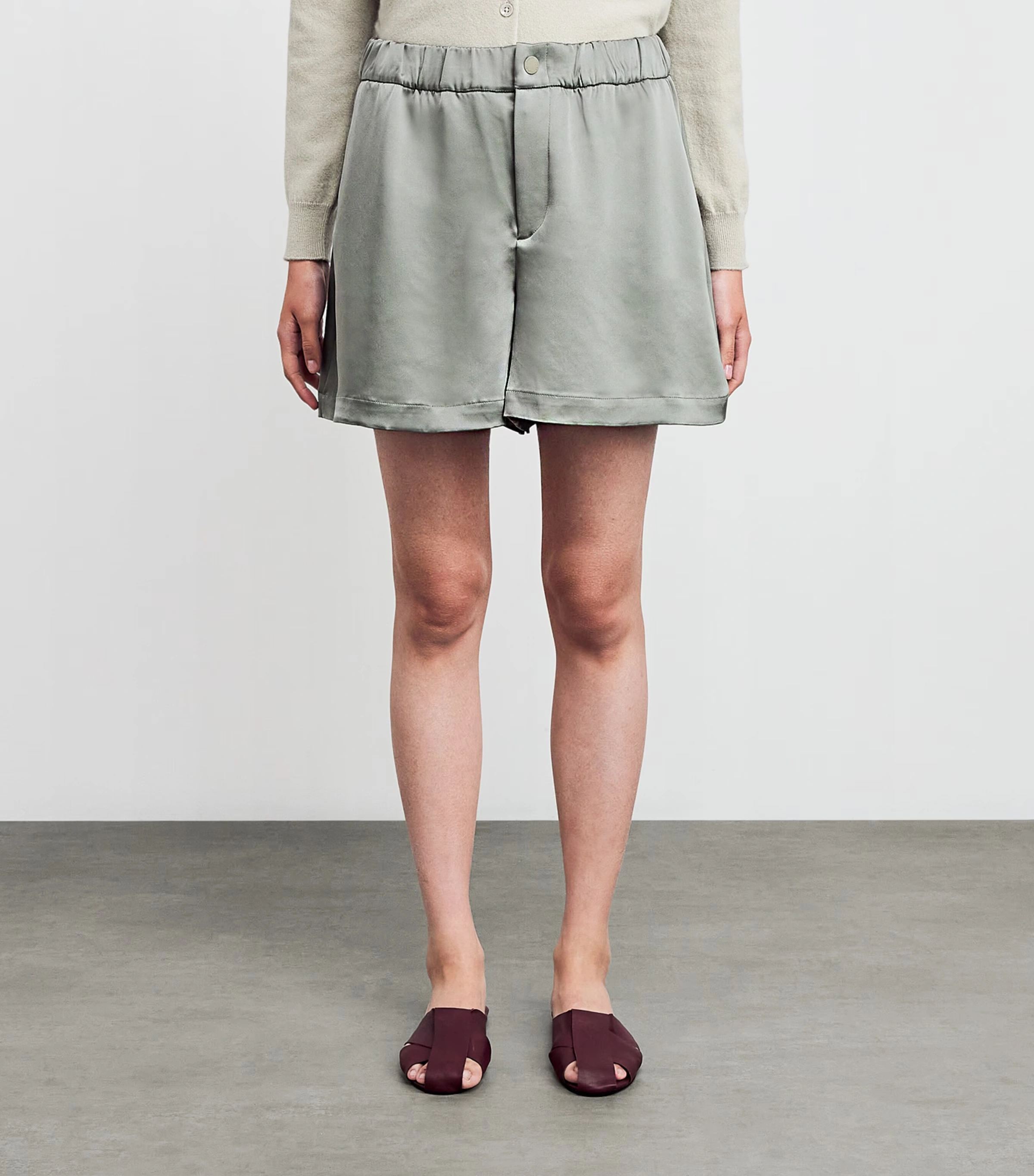 High-Rise Sarka Shorts 3 High-Rise Sarka Shorts