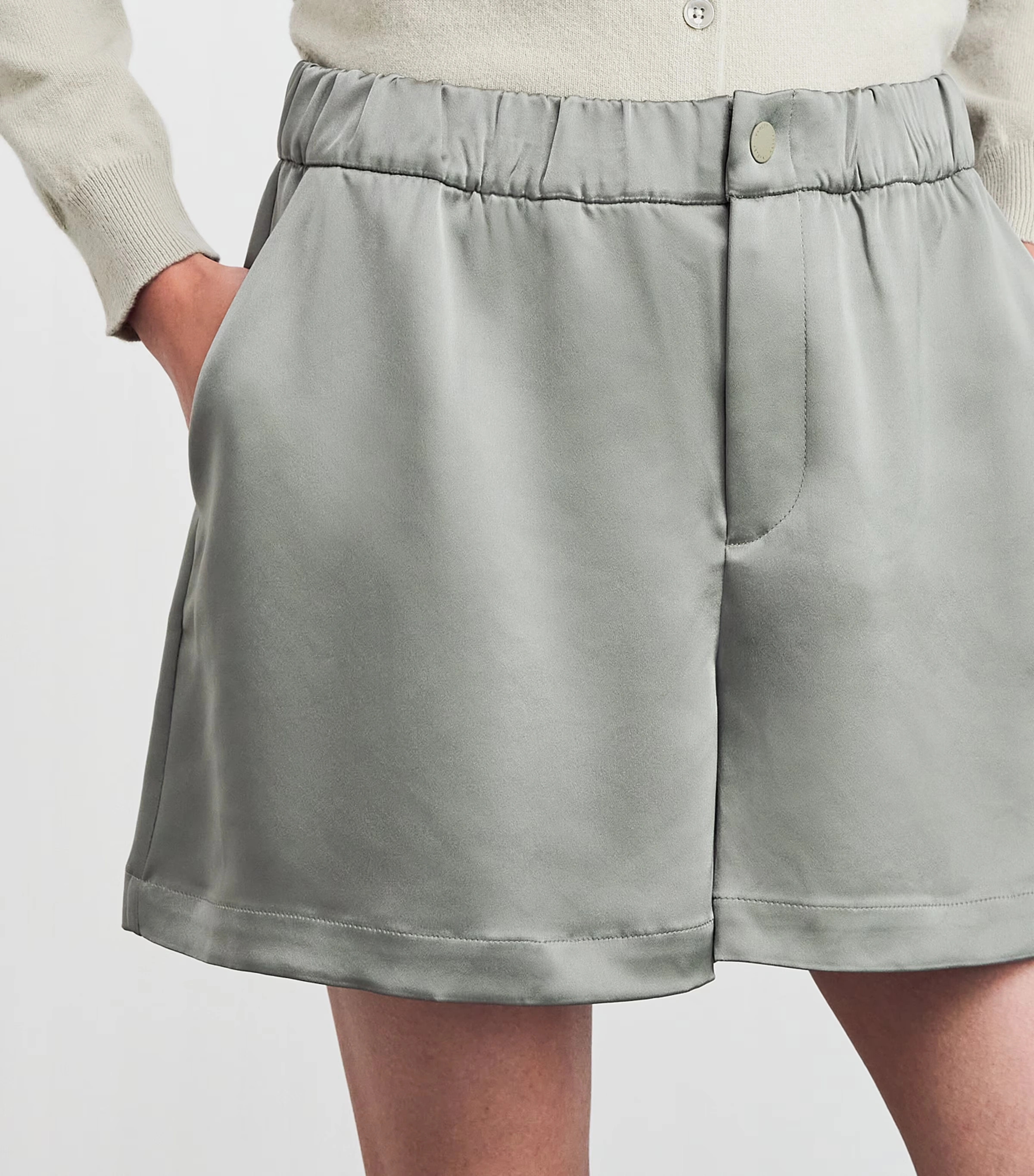 High-Rise Sarka Shorts 6 High-Rise Sarka Shorts