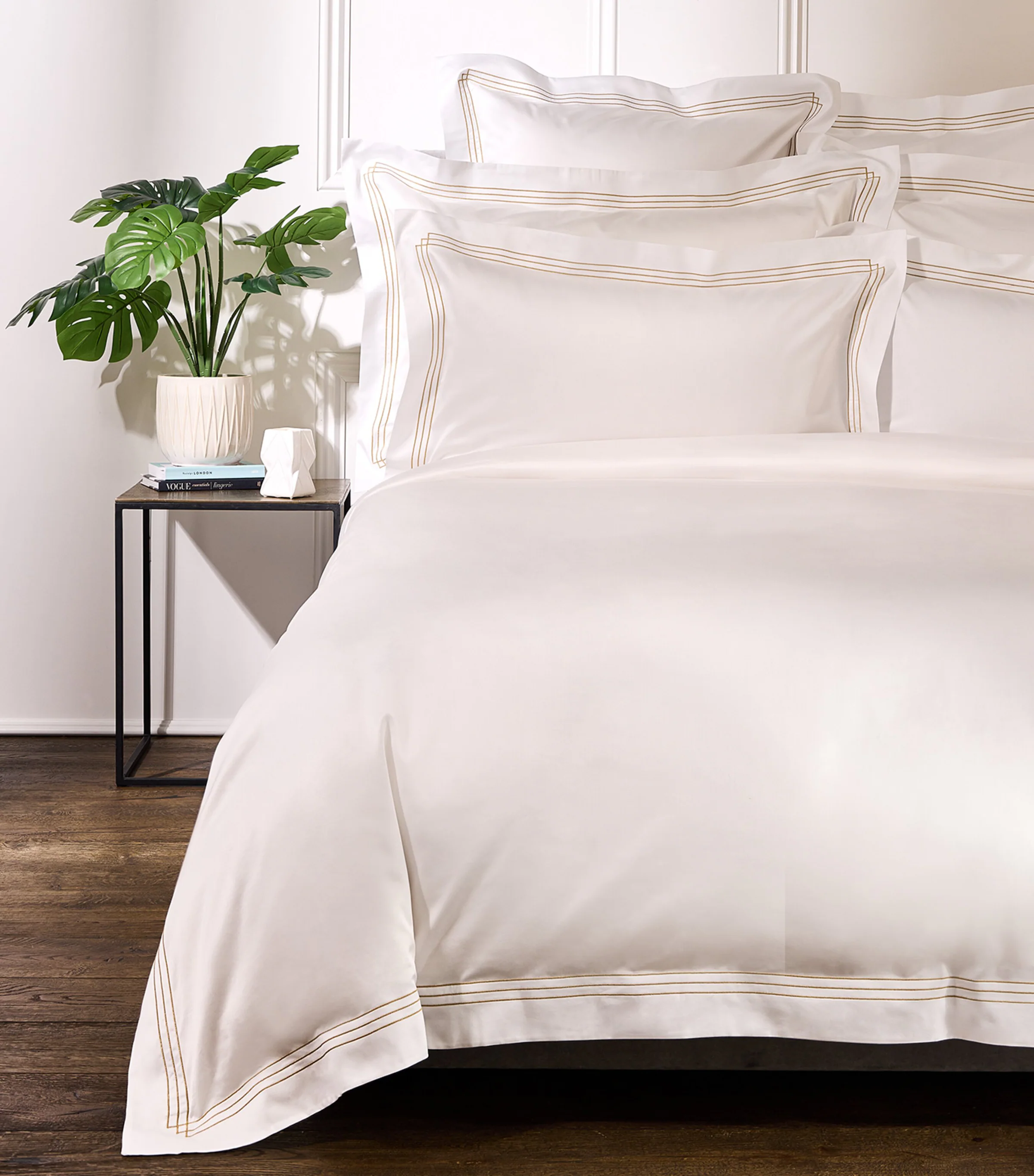 Quadra Square Pillowcase (65cm x 65cm)