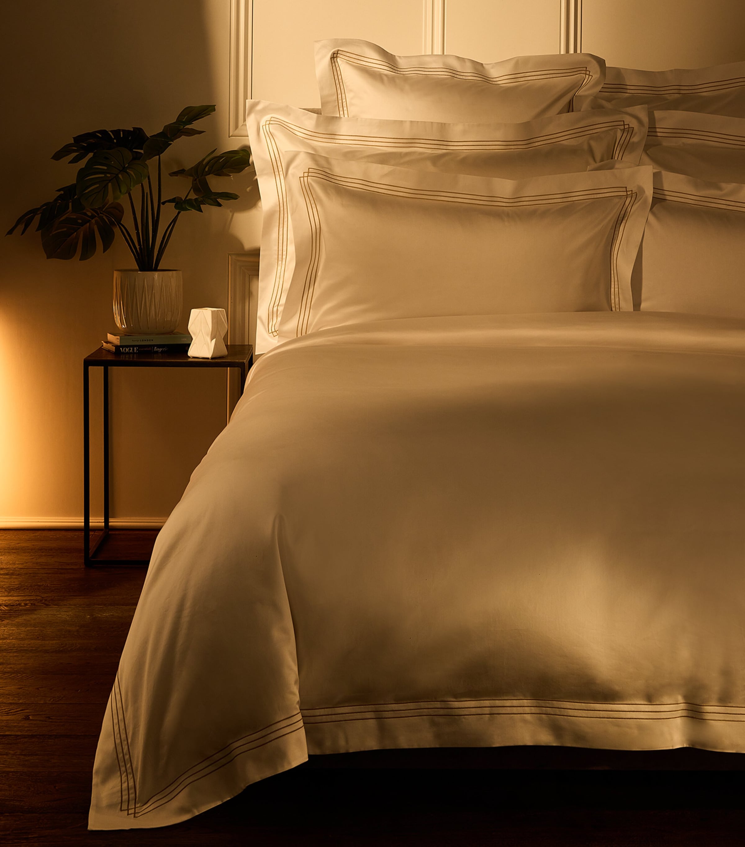 Quadra Square Pillowcase (65cm x 65cm)