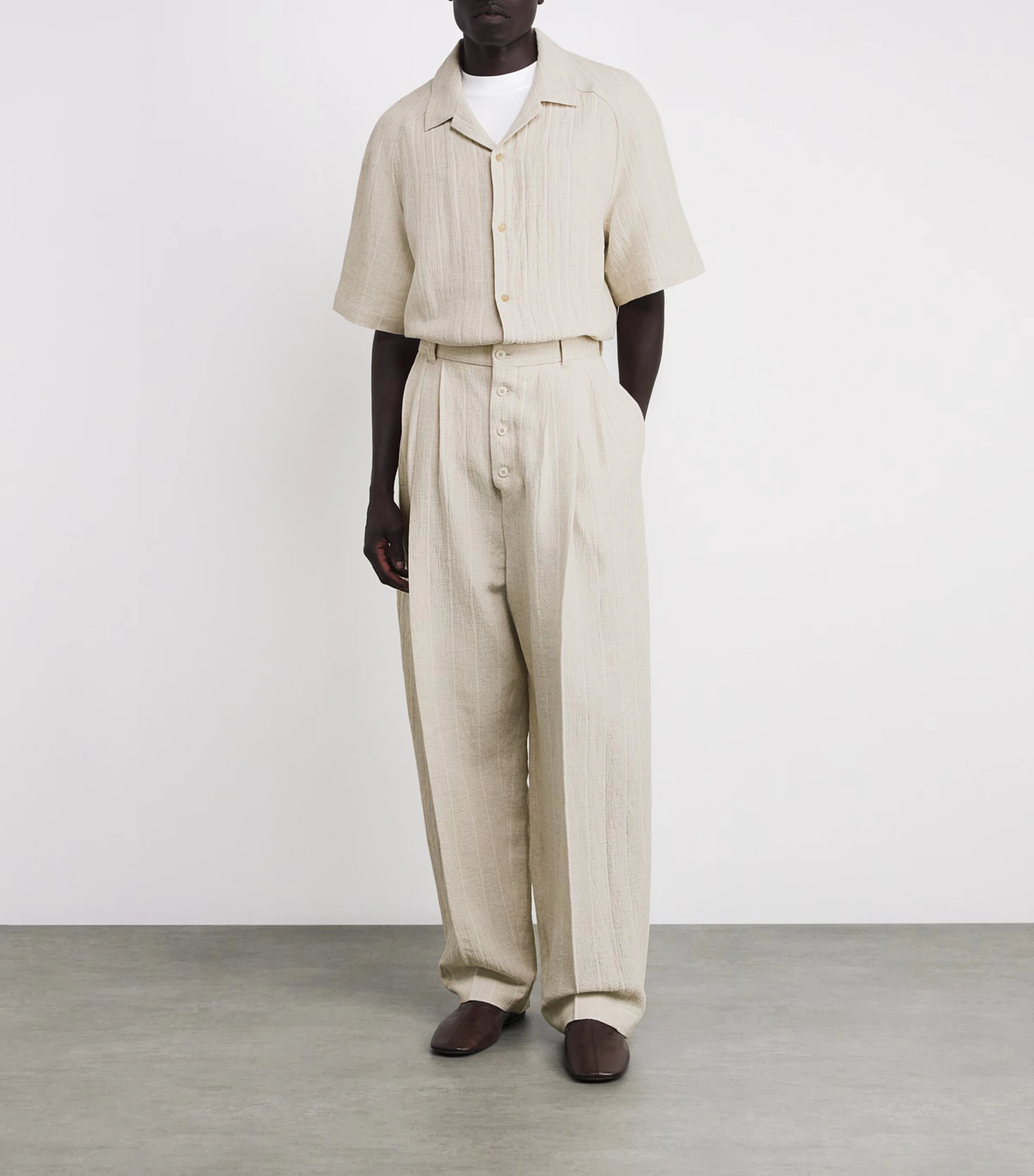 Cotton-Linen Pleated Trousers