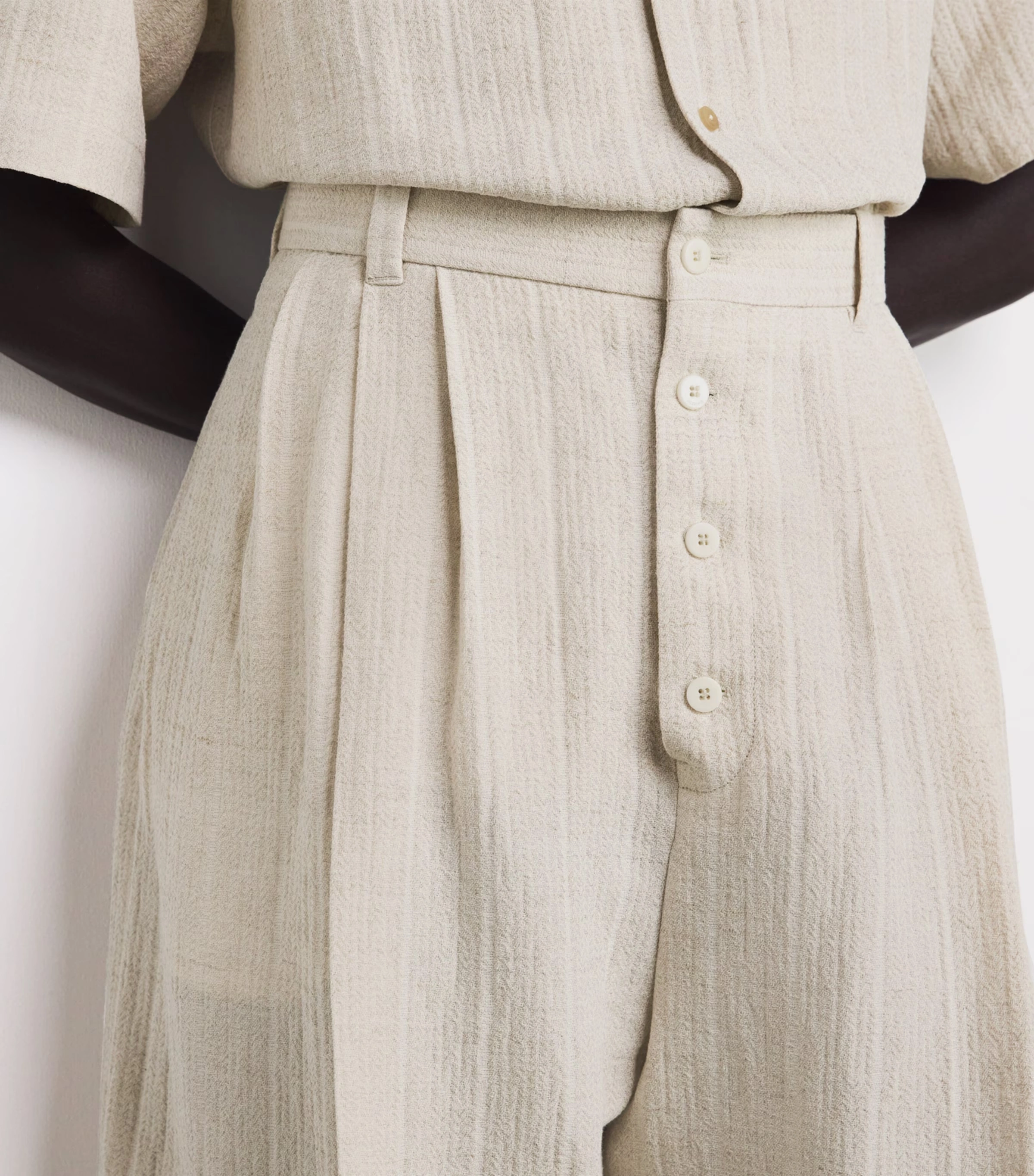 Cotton-Linen Pleated Trousers