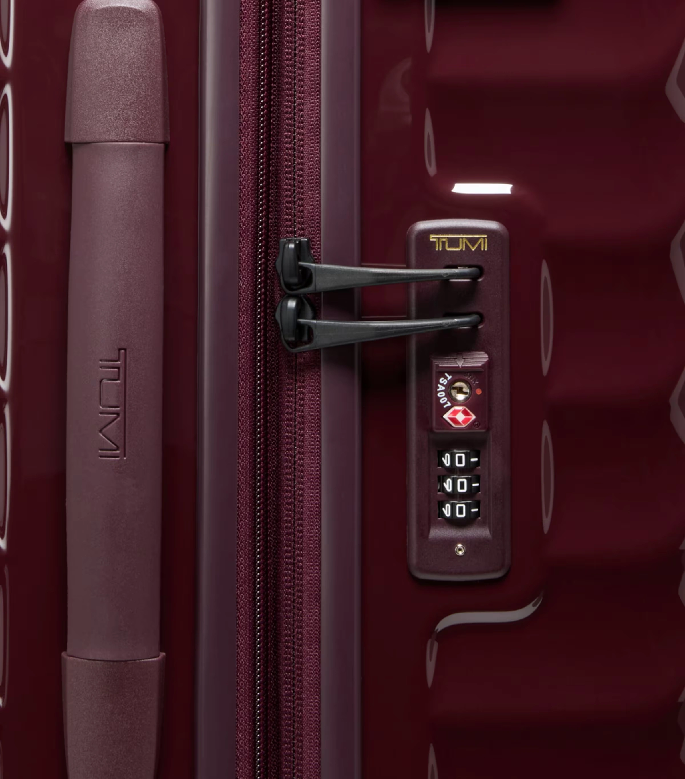 19 Degree Check-In Suitcase (77.5cm) 6 19 Degree Check-In Suitcase (77.5cm)