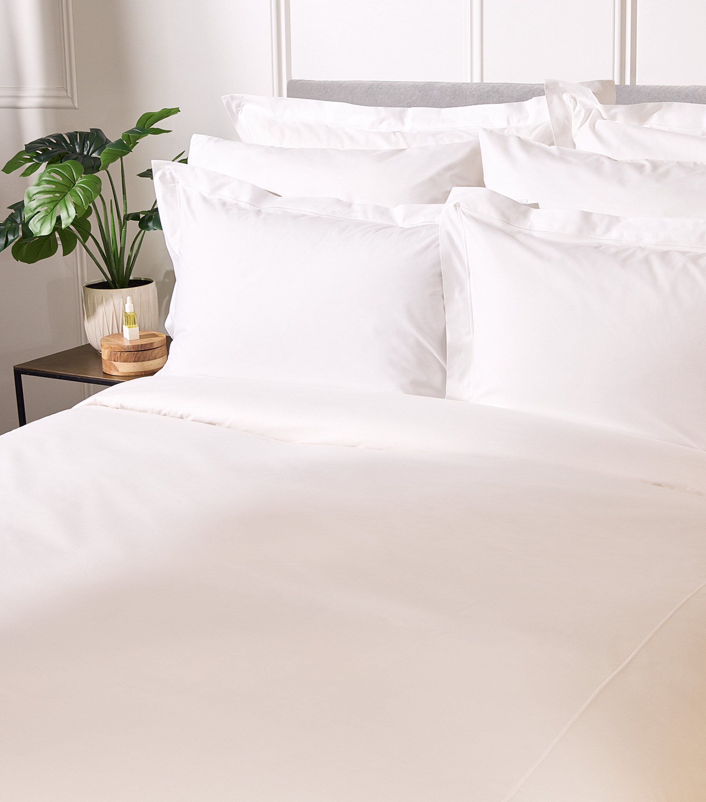 Helmshore Oxford Pillowcase (50cm x 75cm)