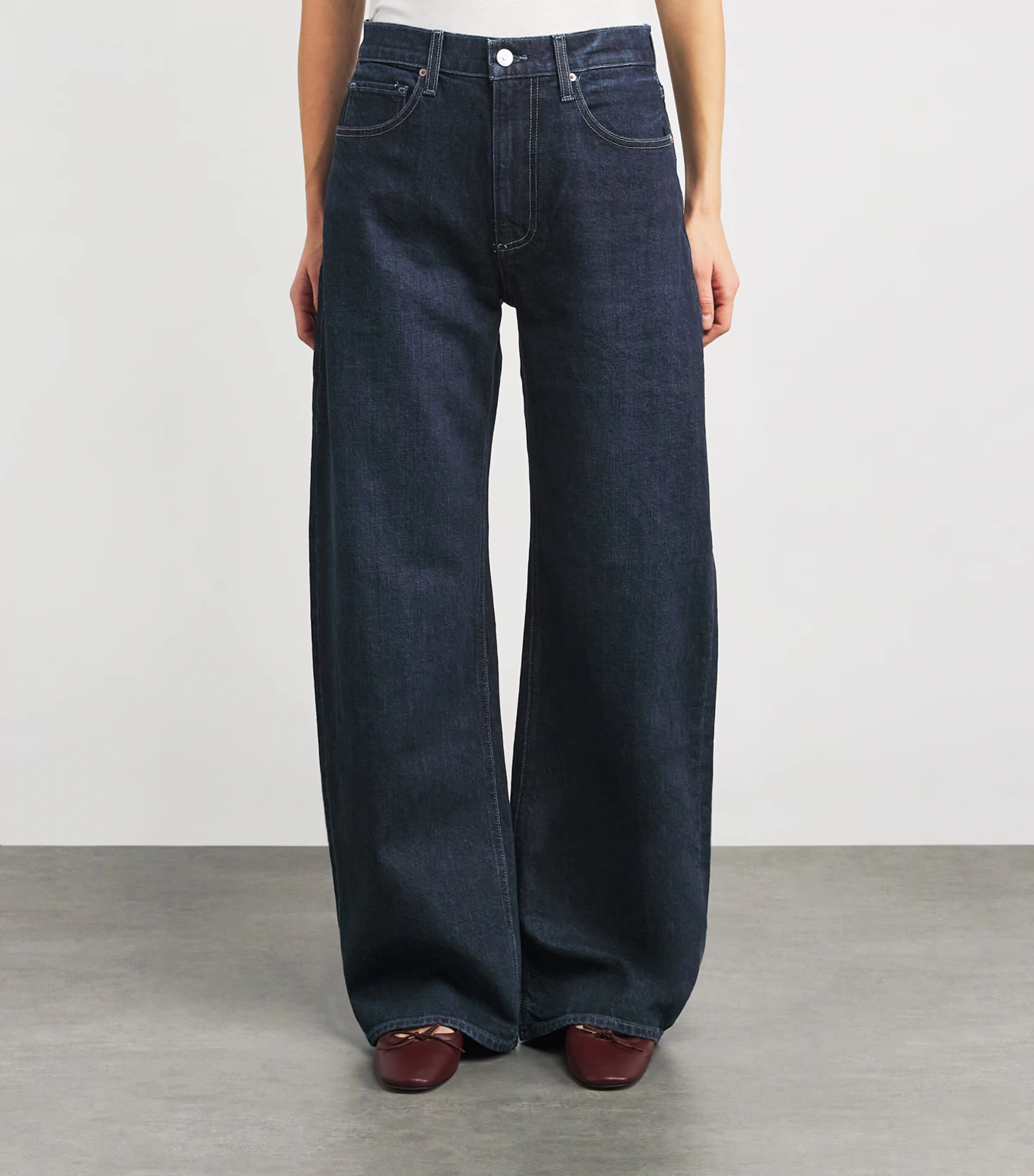 Arellia Ankle Barrel-Leg Jeans 3 Arellia Ankle Barrel-Leg Jeans