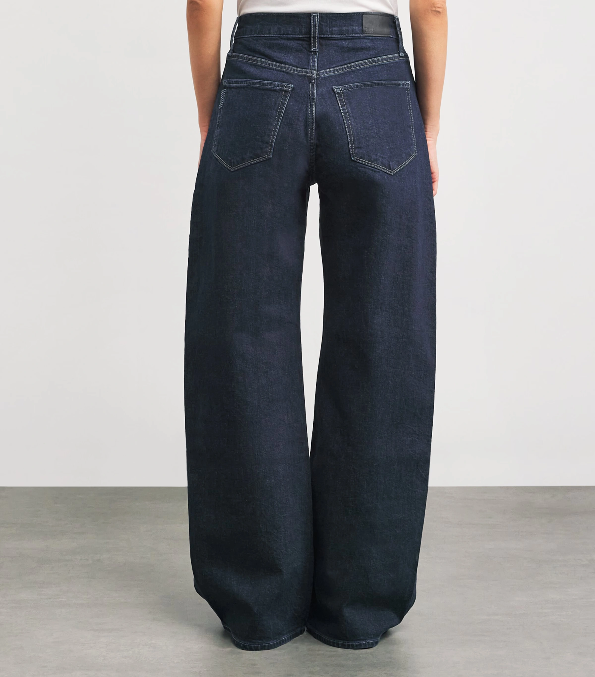 Arellia Ankle Barrel-Leg Jeans 4 Arellia Ankle Barrel-Leg Jeans